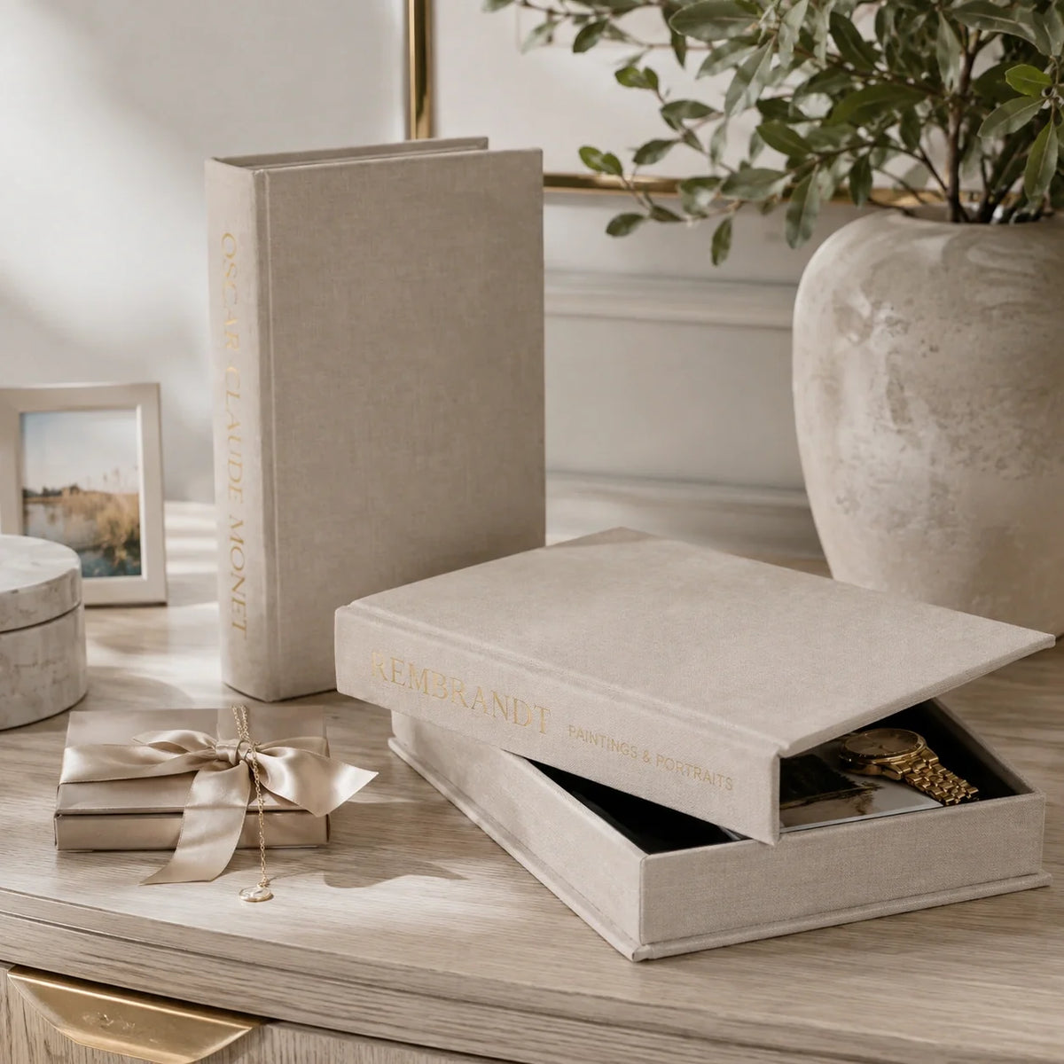 Livros Decorativos Élise com Compartimento e Efeito Linho – Kit 2 Peças