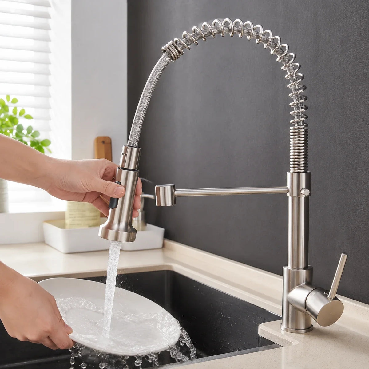 Torneira Gourmet Vienne Monocomando com Ducha Móvel