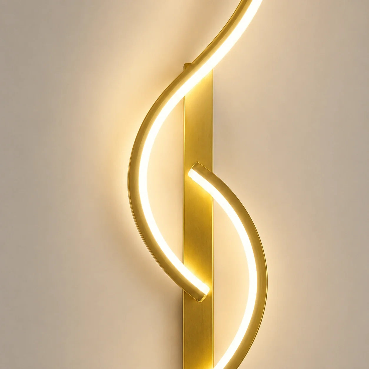 Arandela Aria LED Escultural