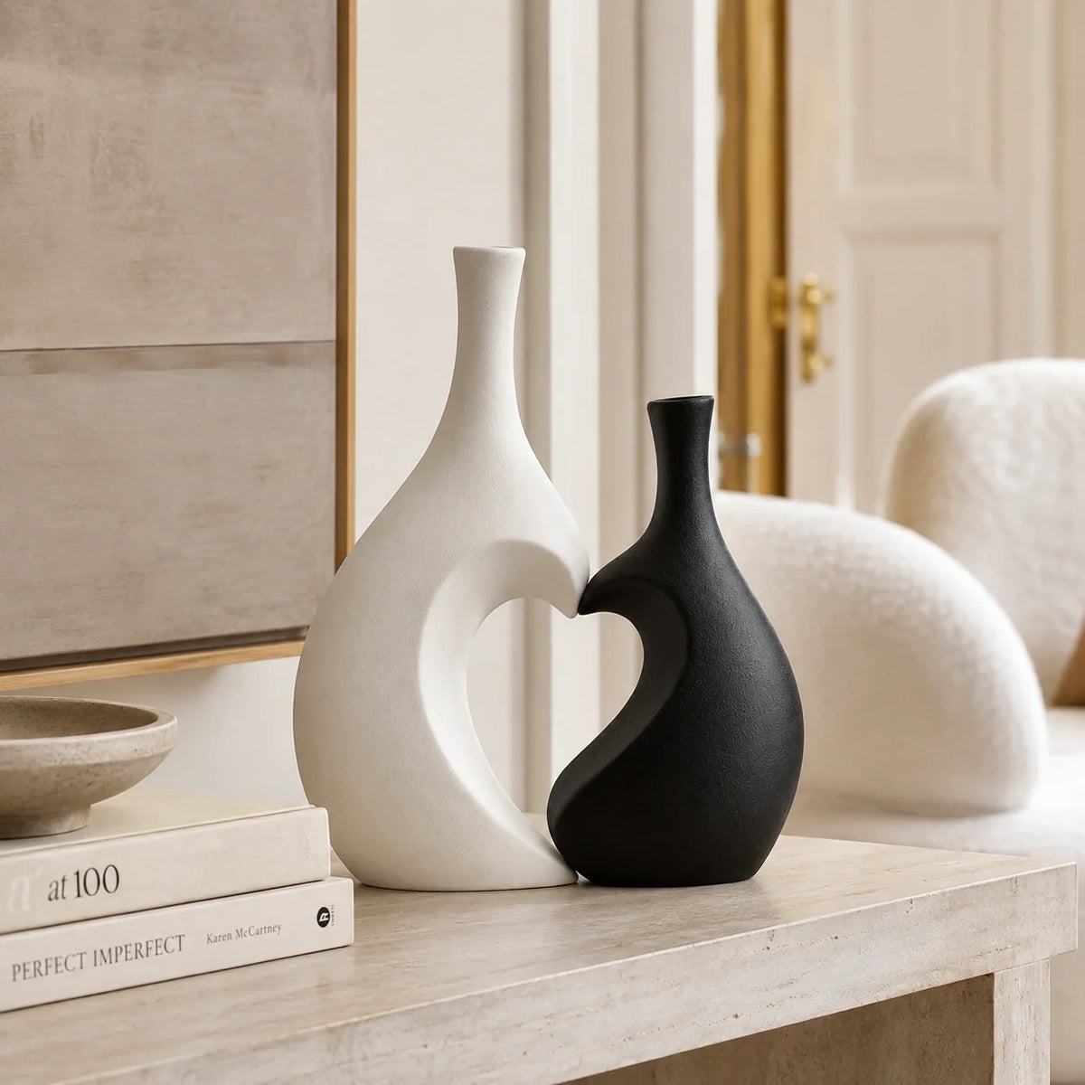 Conjunto de Vasos Enlace em Cerâmica com Design Escultural